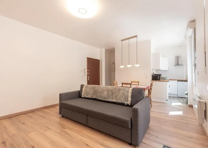 Grottes De - 4 Pers *