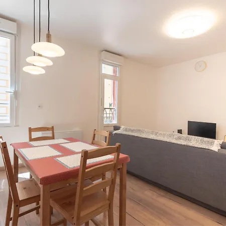 Grottes De - 4 Pers Appartement *